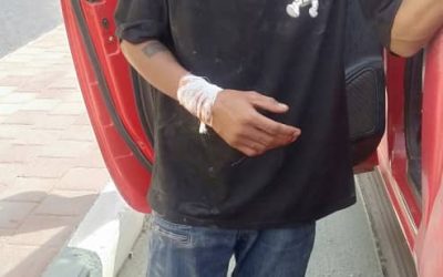 KORPU BOMBEIROS APOIA VÍTIMA NAIN RUA NE’EBÉ HETAN ASIDENTE